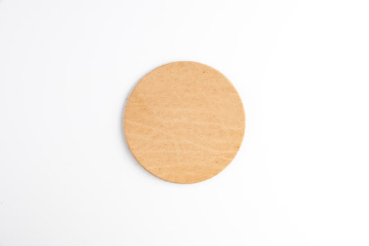 6 x Untersetzer rund – Camel - LederGlück Manufaktur