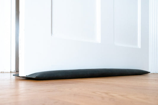 Zugluftstopper Duo – Schiefer - LederGlück Manufaktur